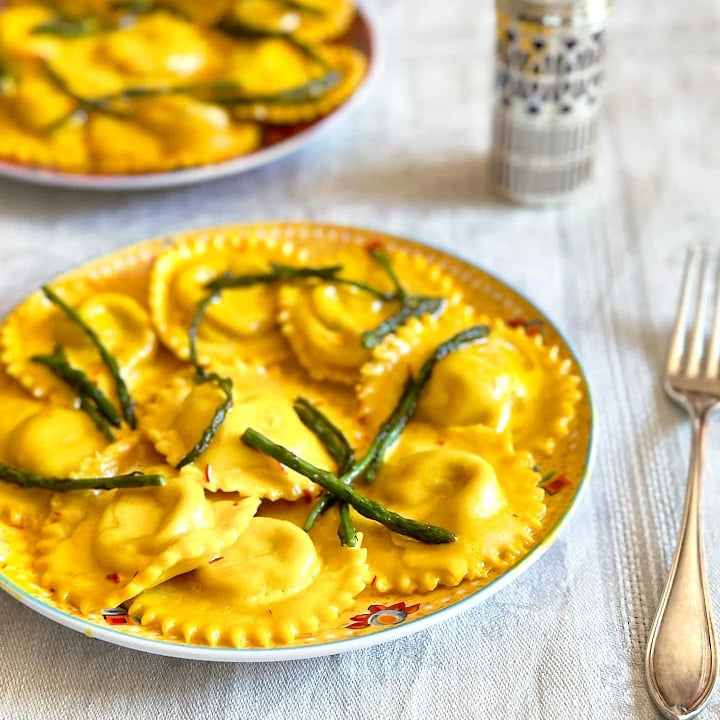 Italian Pasta Masterclass: Handmade Ravioli, Smokey Beef Ragu & More - The Artisans' Kitchen 